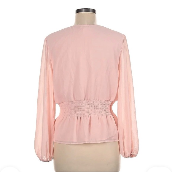 Nordstrom Leith Elegant Pink V-Neck Blouse - Picture 6 of 6